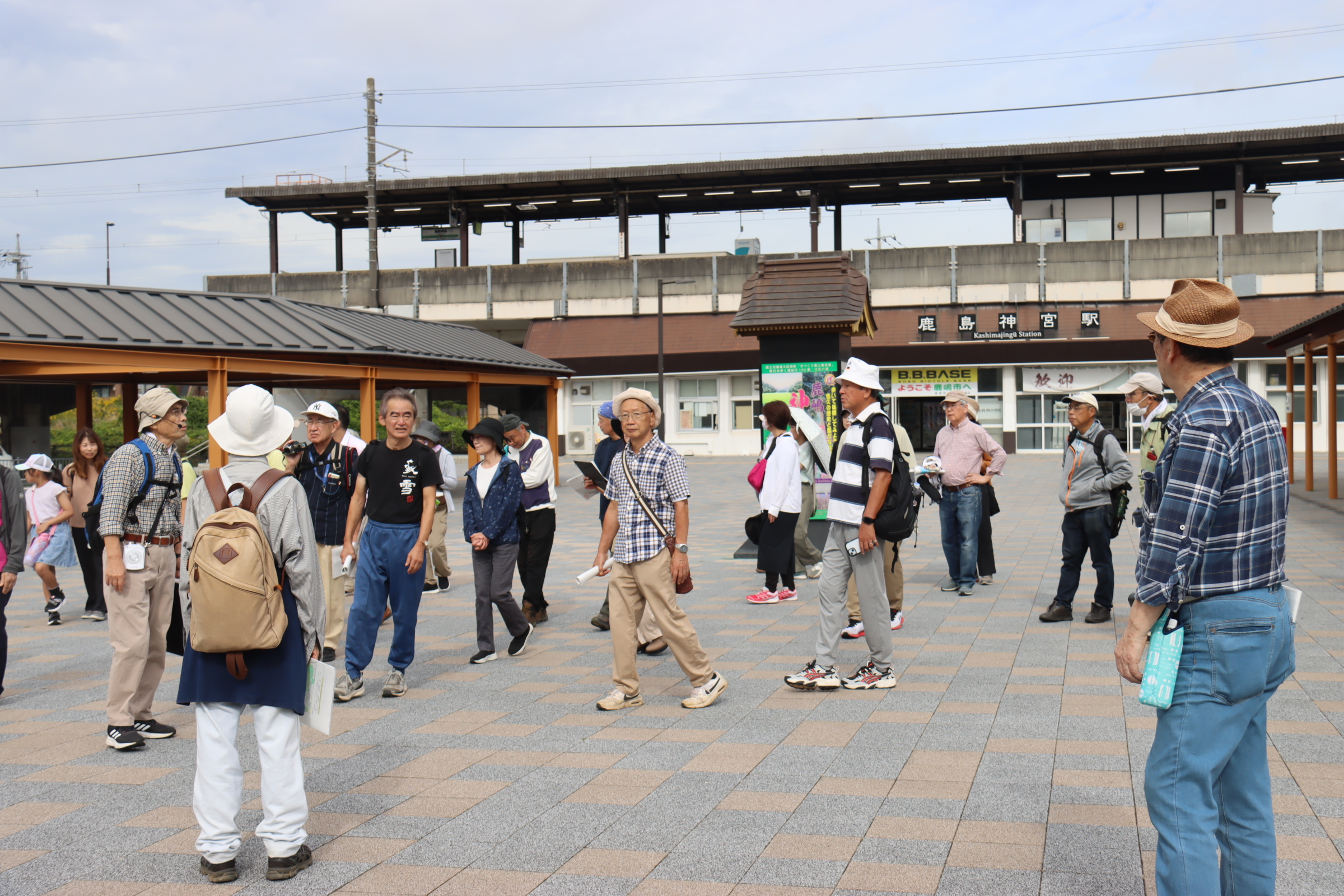 市民カレッジ鹿嶋の歴史活動報告①鹿島神宮へ移動