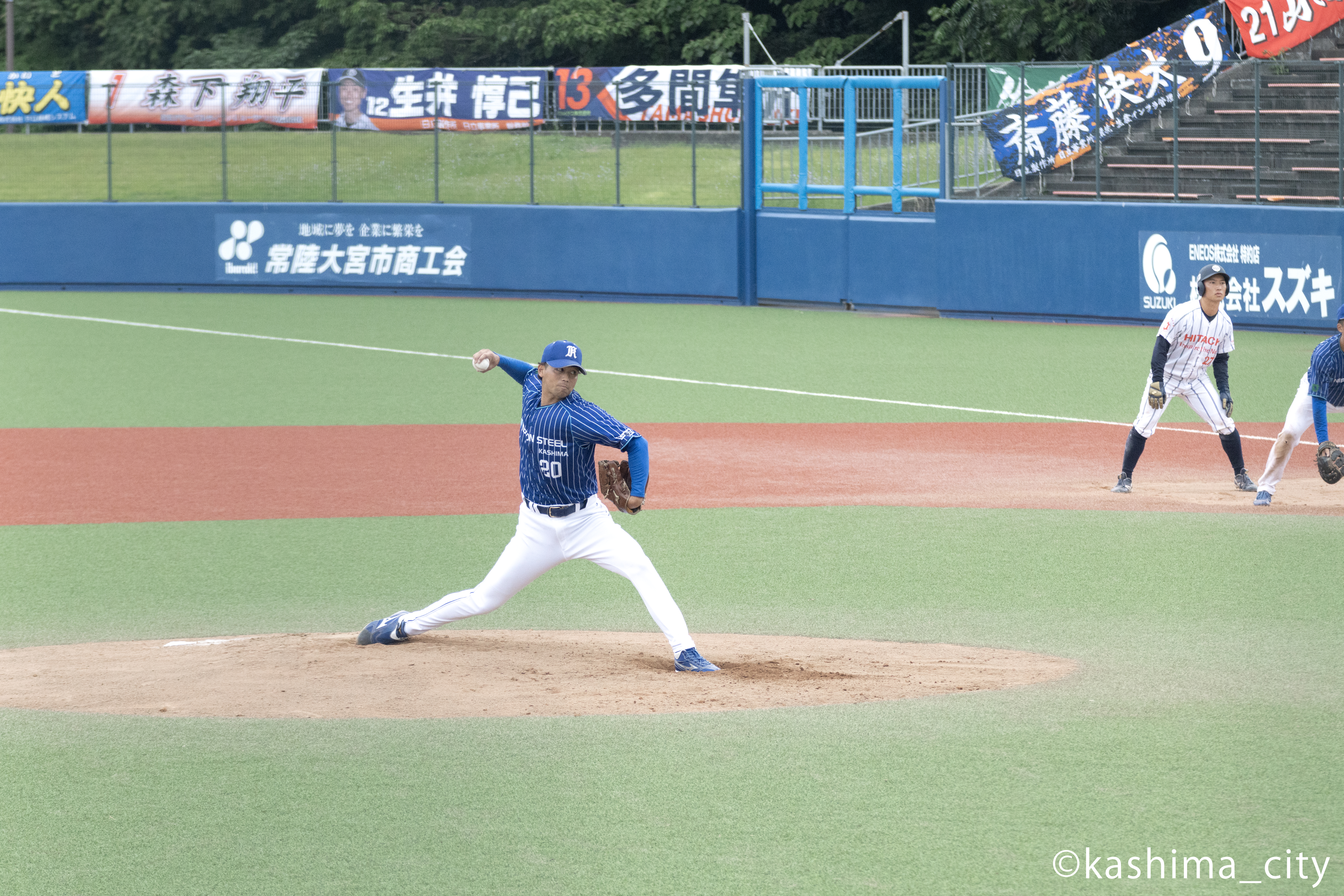 10回タイブレークに登板しリードを守り切った金城投手