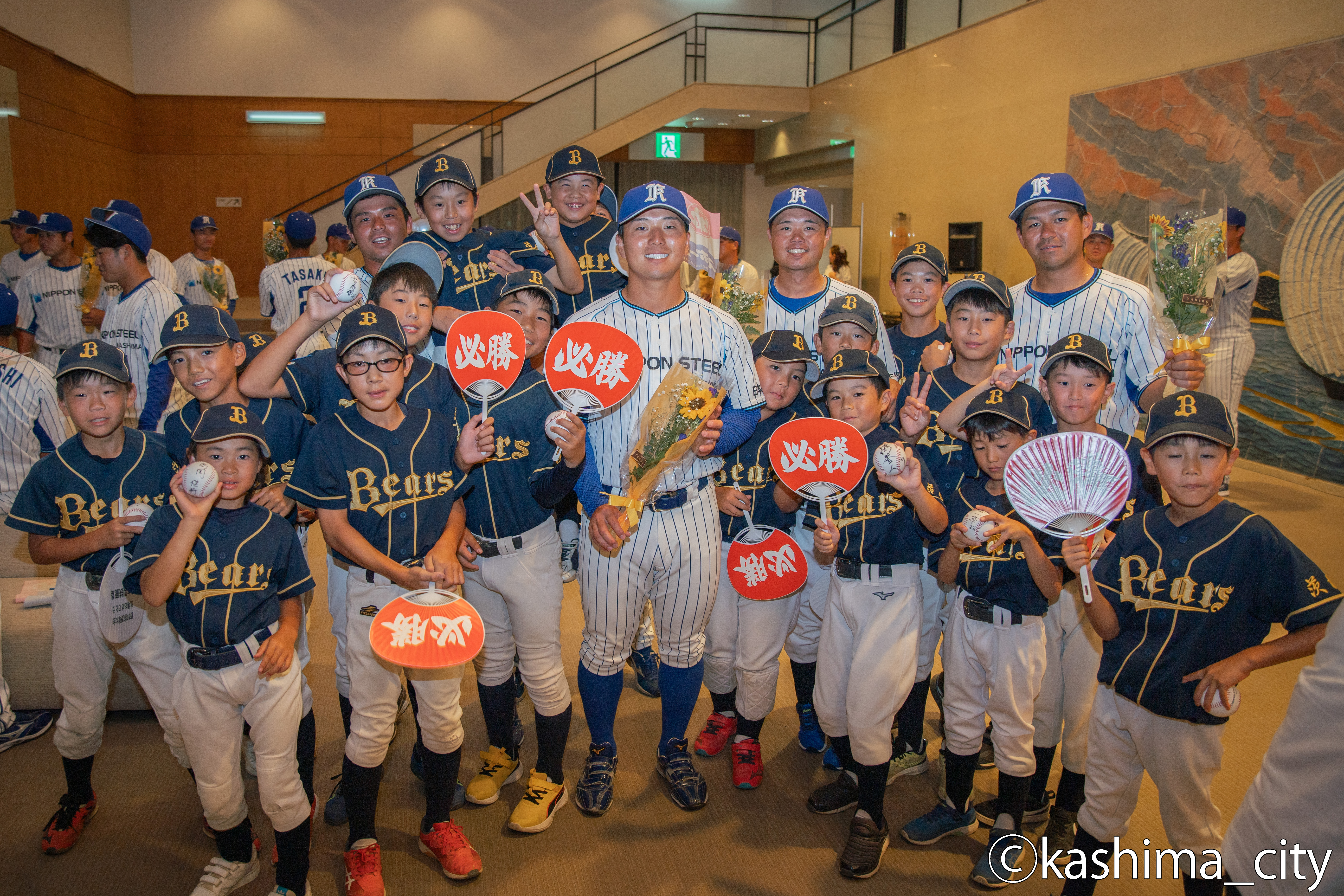 野球少年と選手たち1