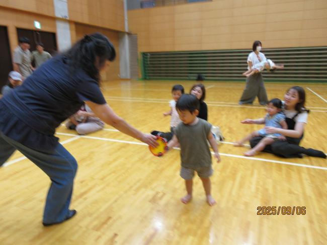 ポケット広場（リトミック）