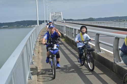 北浦大橋を超える
