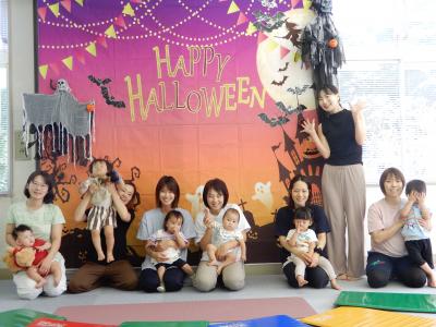 ハロウィンで集合写真