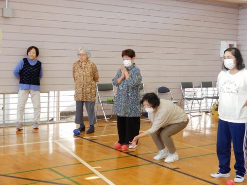 みんなが見守る中