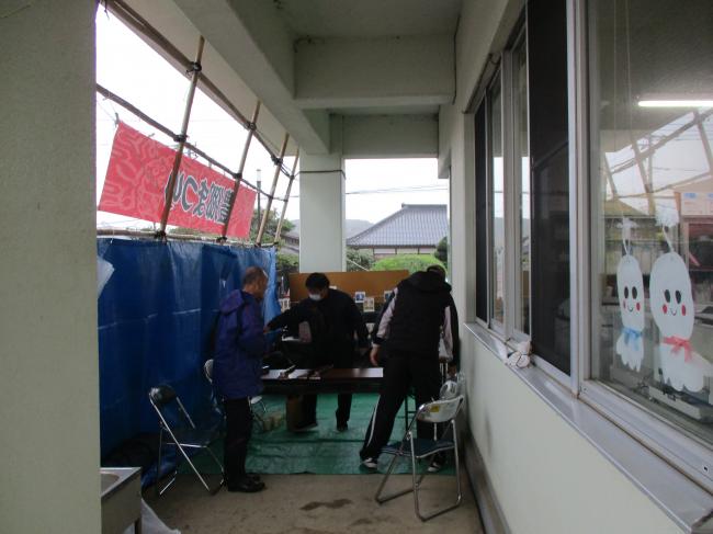 区長会射的屋さんの写真