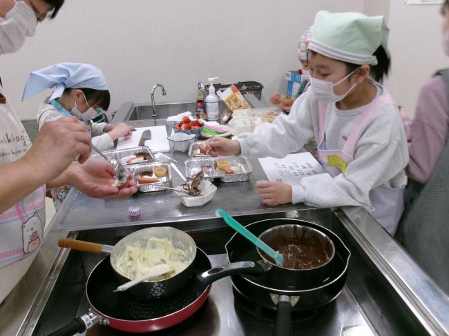 みんなで飾り付け