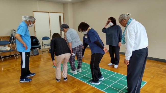 スクエアステップ