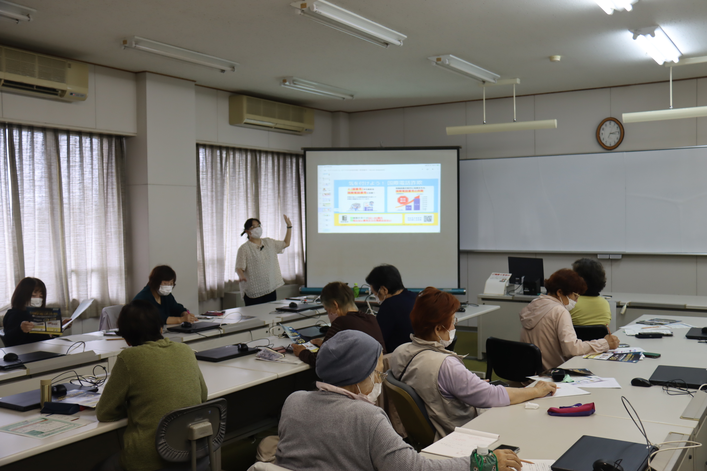 第1回市民カレッジ初心者向けスマホ体験教室活動報告③