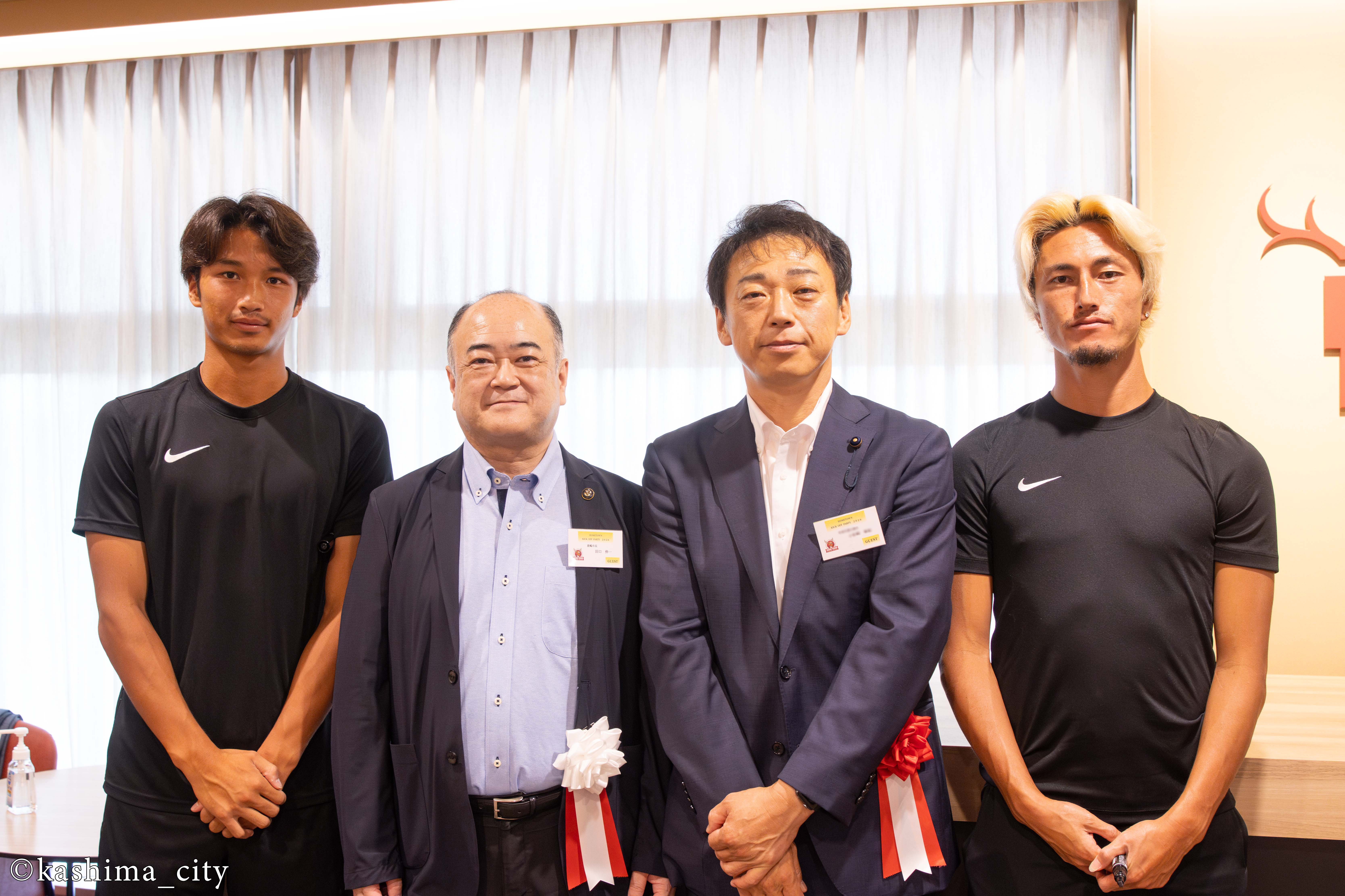 大川選手、田口市長、小松崎県議、鈴木選手