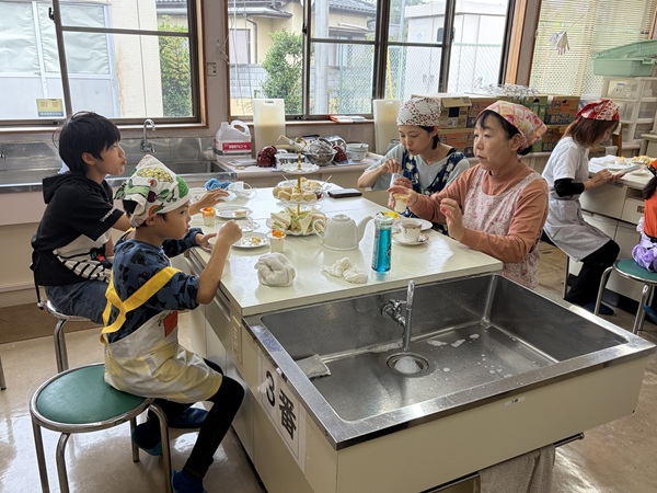 アフタヌーンティーの時間です